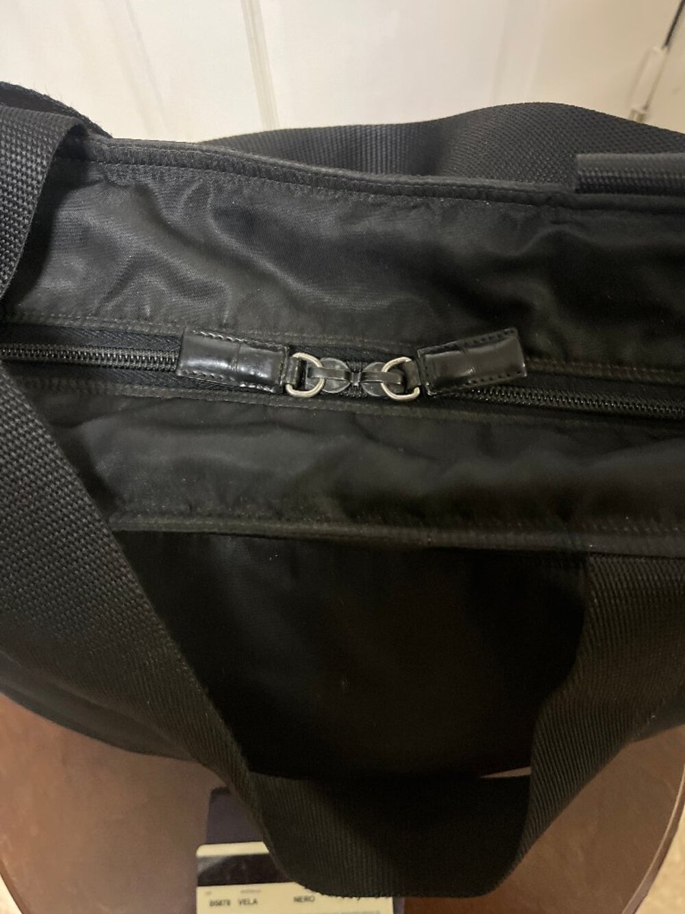 Y2K Black Prada Nylon shoulder bag purse - Picture 11 of 14
